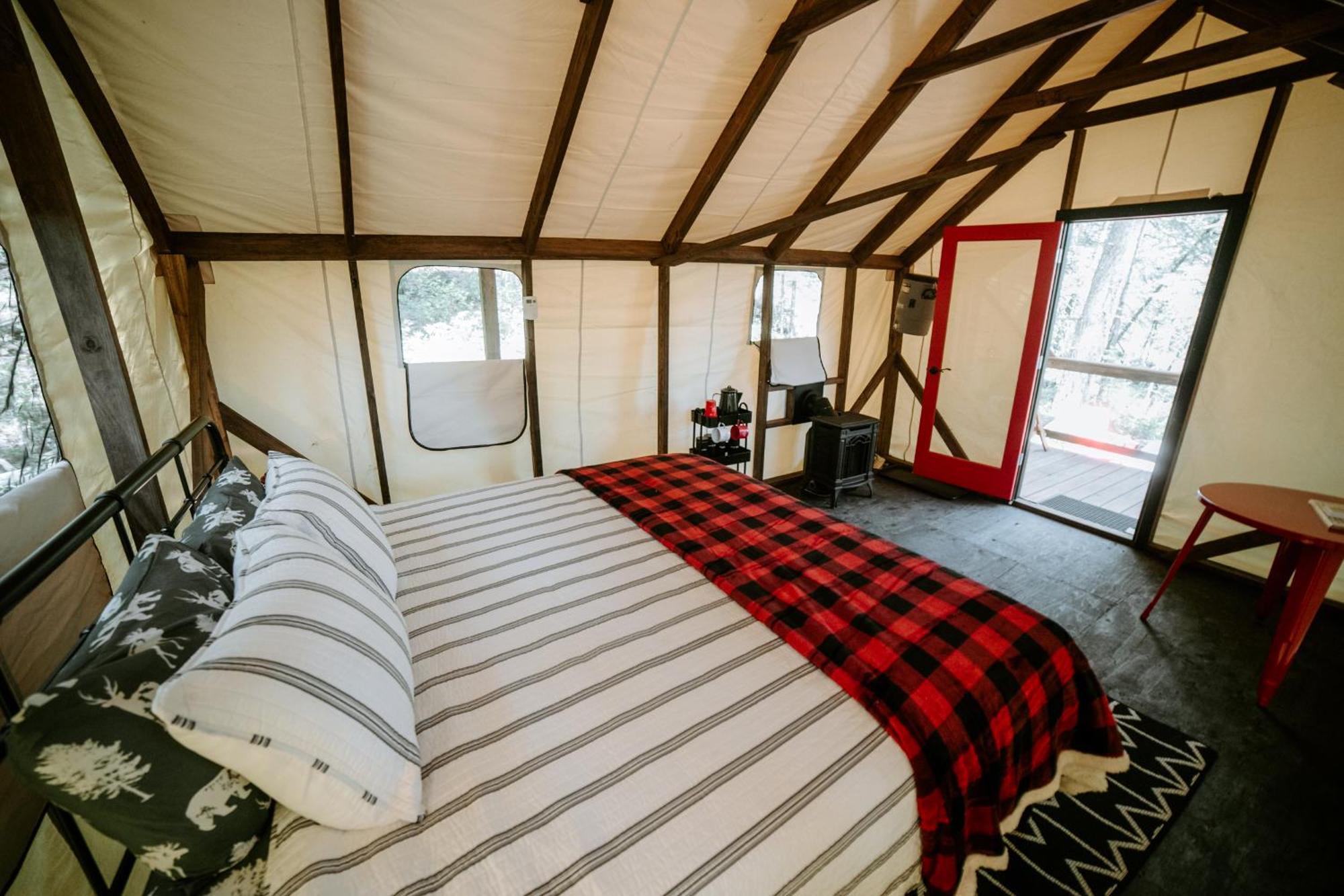 North Shore Camping Company Beaver Bay Exteriér fotografie